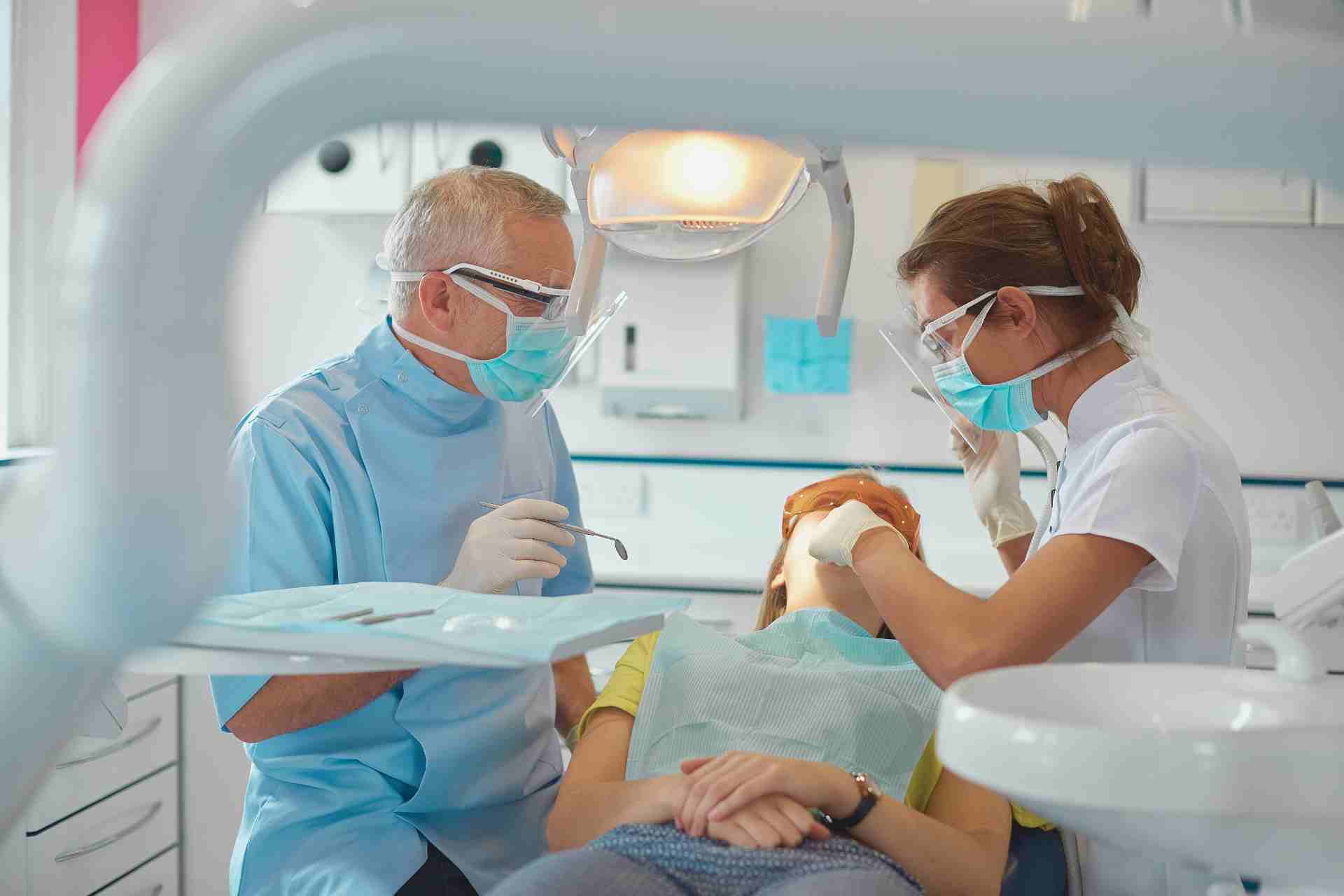 Dentist in Manati, PR